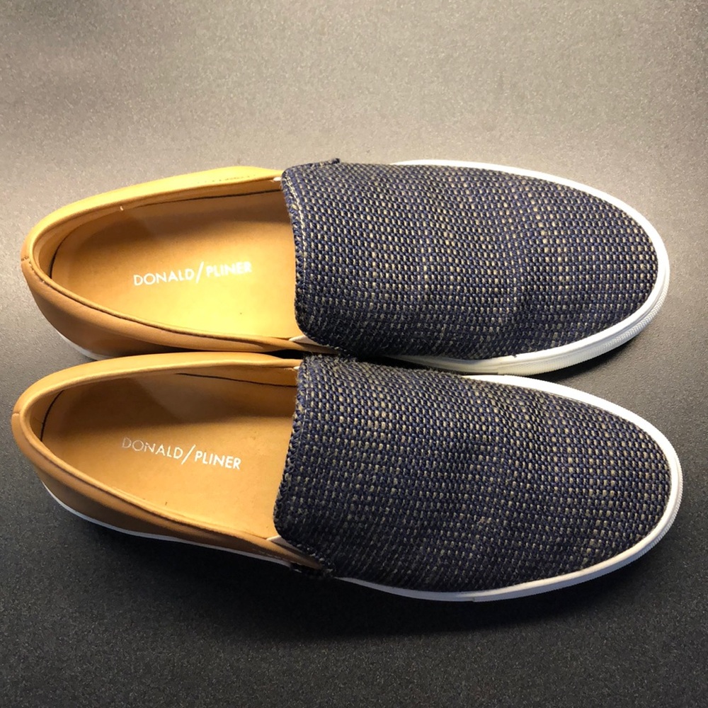 Donald Pliner Albin leather slip on